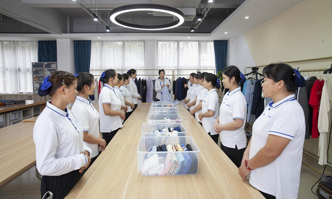 轻喜到家9周年，以数字化赋能家政服务跃迁新高度