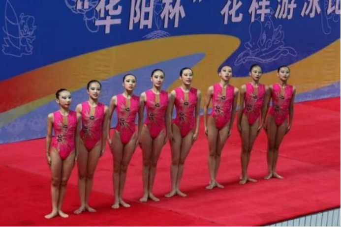 独家:某运营商员工家属勇夺奥运冠军 双胞胎女儿太争气了!小时候还担心身高 没想到越长越高!