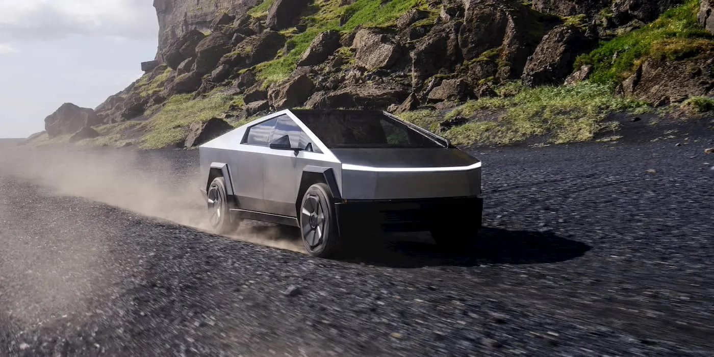 特斯拉 Cybertruck 纯电皮卡车在加拿大上市,13.79 万加元起