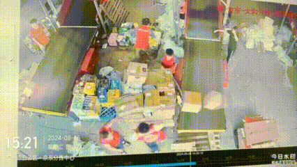 图/网络视频截图