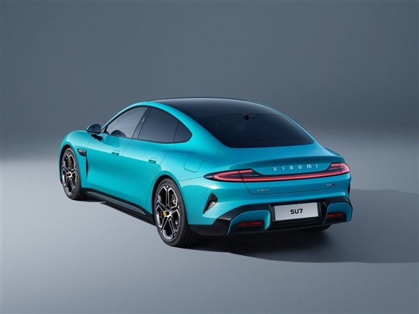 小米汽车回应快充触点发黑:热插拔造成 轻微情况无伤害