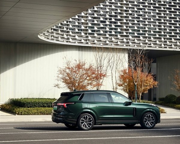 至高5万元!领克09 EM-P推购车优惠政策:27.58万起