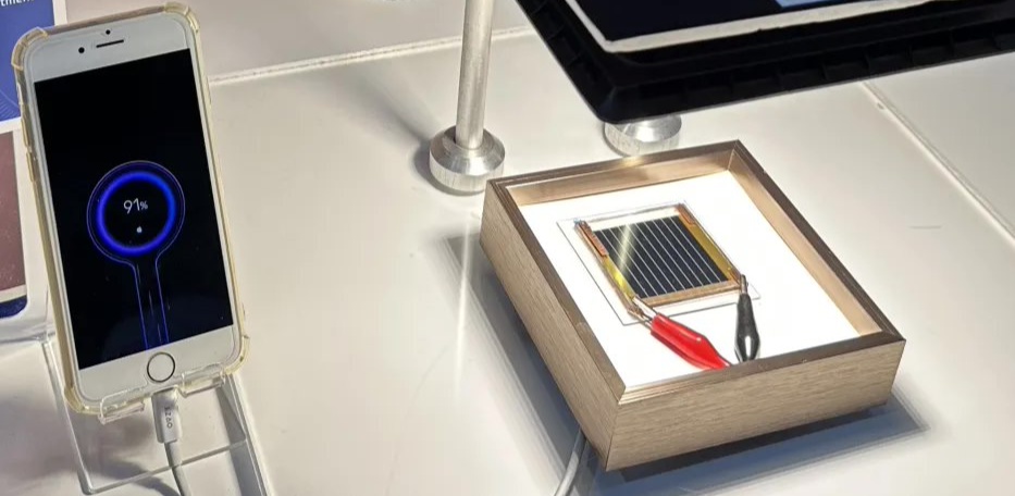 港科大提高钙钛矿太阳能电池耐久性:-40°C 至 85°C 间循环 200 次效率仍有 92%,成果登 Science