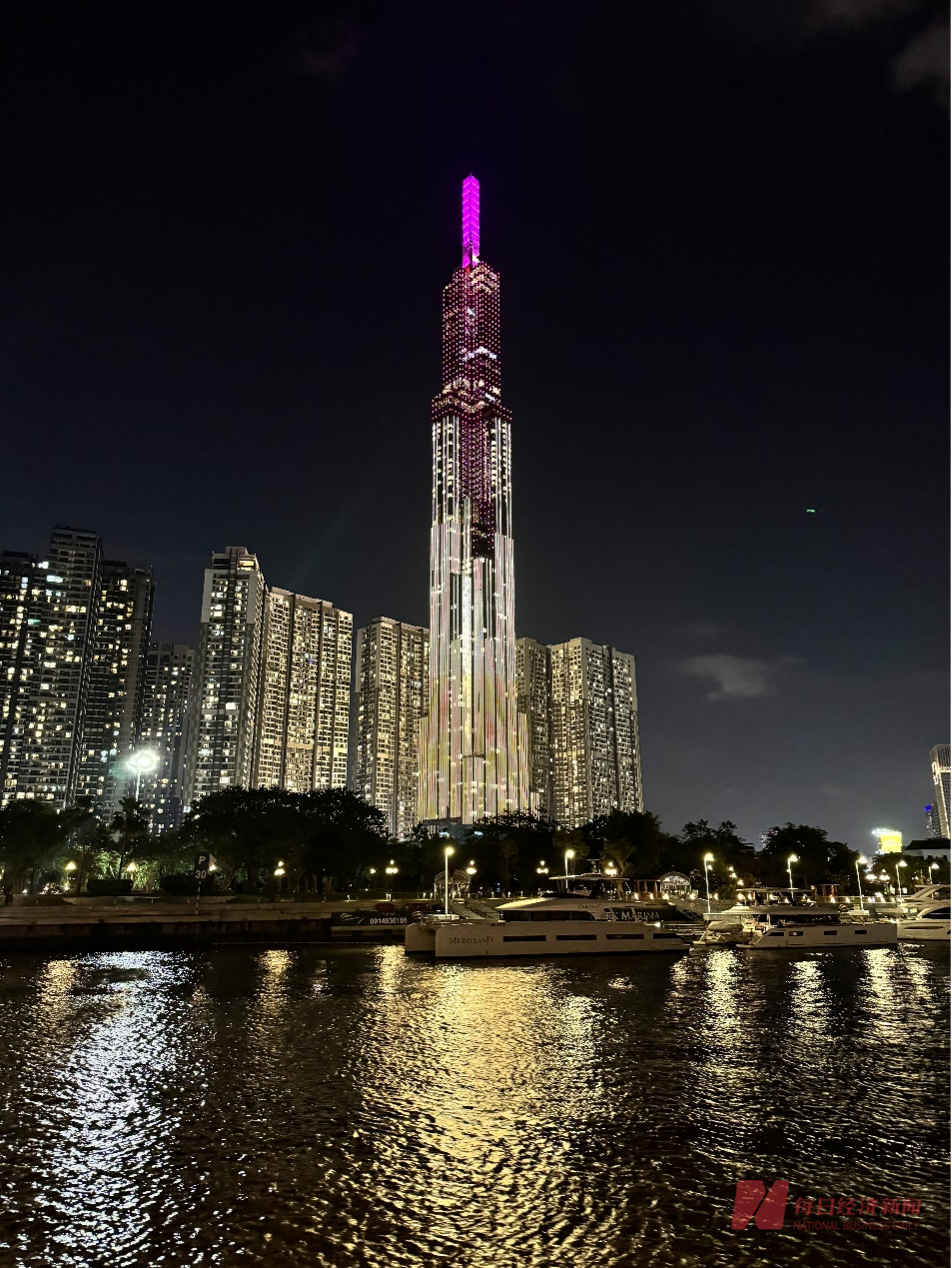 LANDMARK 81夜景 图片来源:每经记者 陈鹏丽 摄