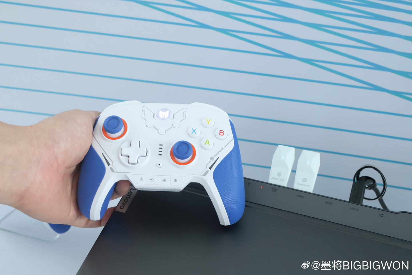 墨将迅龙 2 手柄通过星闪认证:无线回报率 2000Hz,有望近期上市