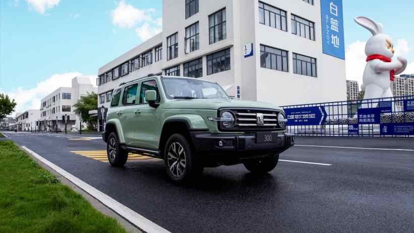 长城坦克谷玉坤:网上流传的坦克 300 的内饰由多车零部件拼凑,谍照并非新款车型