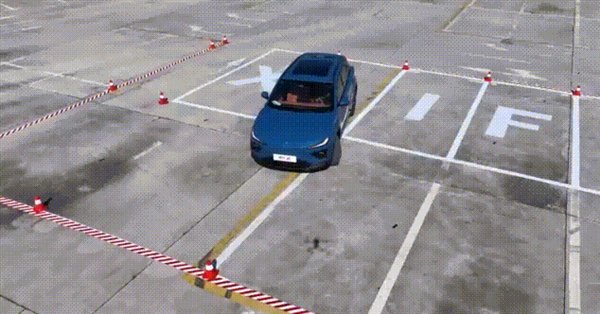 续航500公里的新哪吒X 凭什么能卖到10万以内?