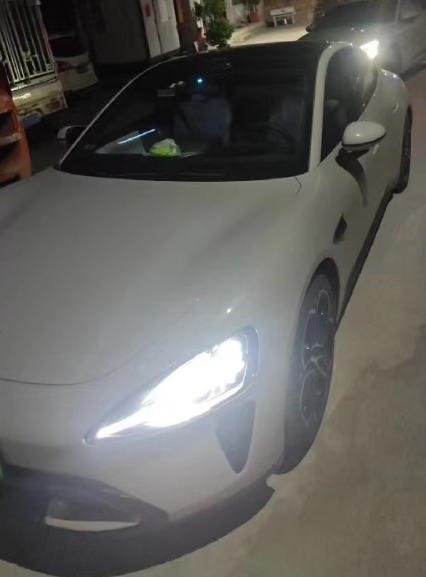 网传小米SU7被偷后续:人已抓到 16岁未成年 没驾照