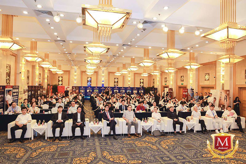 双喜临门!智邦国际连获“中国企业管理软件领导品牌”、“中国企业管理软件领军人物”