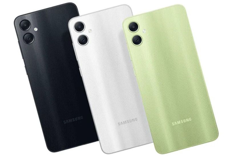 三星 Galaxy A06 手机渲染图曝光:联发科 Helio G85 芯片、6.7 英寸水滴屏