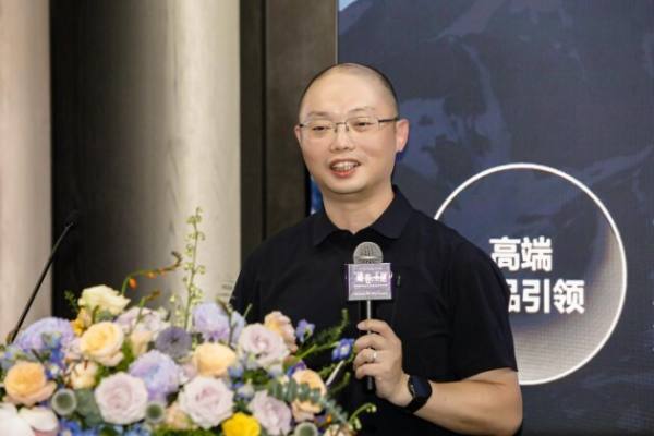 品牌化和高端化是“破卷”的唯一出路?