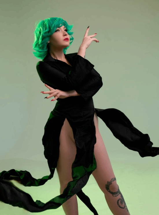 永恒女王玛莉卡Cos照分享:神仙颜值 身材诱人