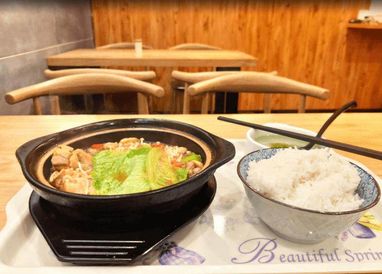 实现“吃米自由”?餐饮价格战蔓延到一碗白饭