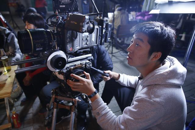 尼康外拍活动:手搓奥斯卡,学习港风电影感摄影