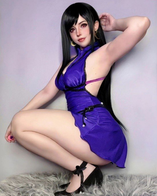 巴西小姐姐COS兔女郎初音未来:胶衣网袜 腰臀比惊人