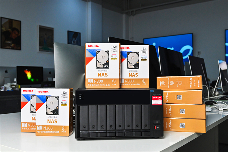 东芝N300硬盘为企业构建高效创意工作流:NAS存储与多人协作方案