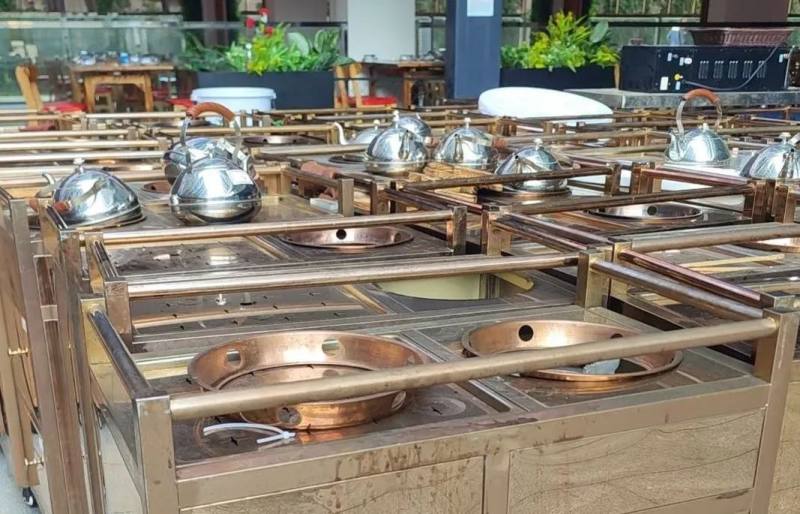 餐饮“收尸人”亲述:1个月收了42家火锅店