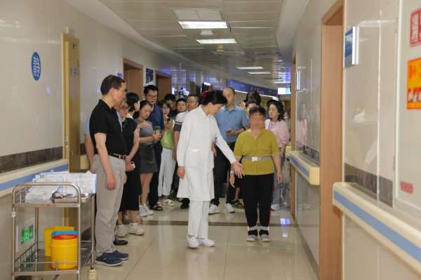 一站服务,心系患者|2024帕金森病专科中心建设经验分享 及学术交流会(重庆)成功举办