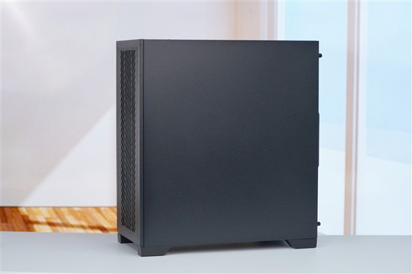 仅199元支持侧透!酷冷至尊Elite 301系列机箱图赏