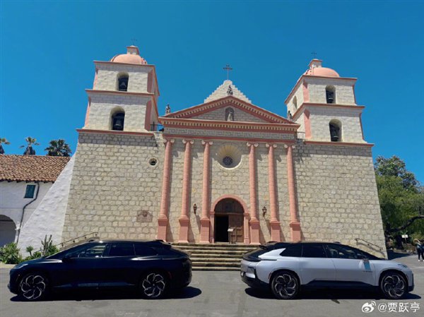 造车10年交付13辆 我很欣慰!贾跃亭自驾FF 91晒照:其它车辆只能看到它的尾灯