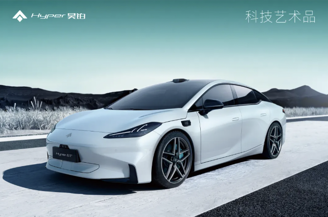 消息称广汽自研智驾迎来新进展:纳入原 Waymo 技术骨干,无图 NOA 进入量产阶段