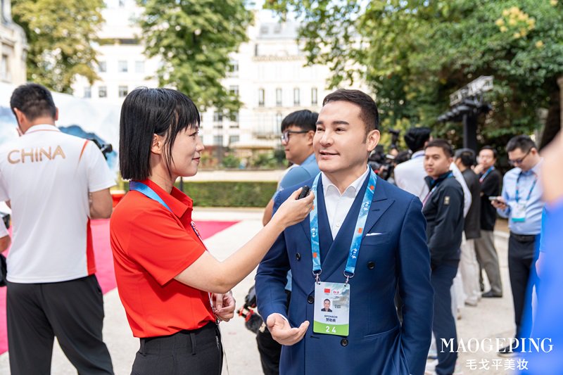 以东方美学回应巴黎浪漫,毛戈平美妆见证中国健儿「耀巴黎」