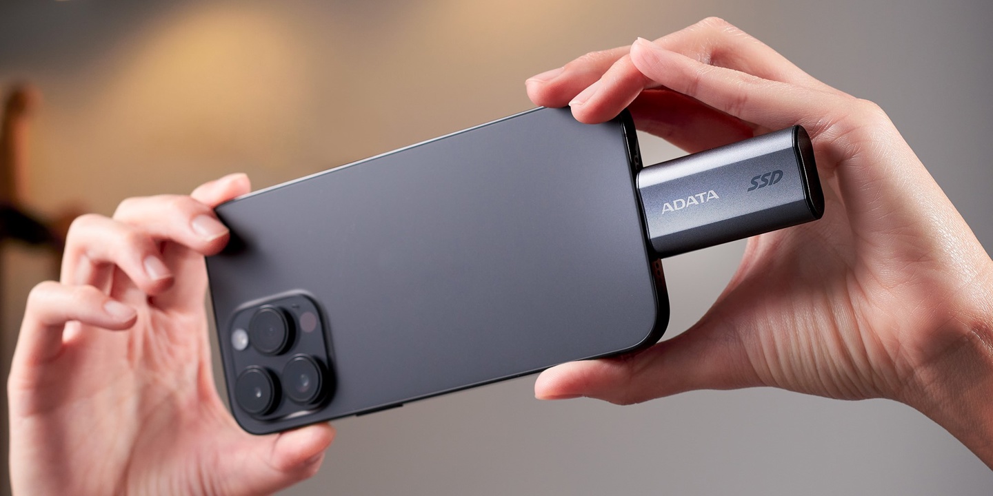 威刚 SC750 无线缆移动固态硬盘上市:10Gbps 速率,1000GB 款 659 元