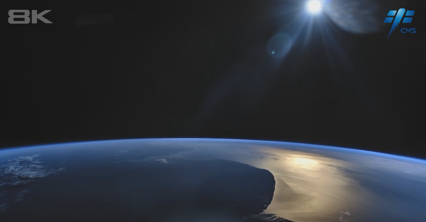 我国首部太空拍摄实景电影《窗外是蓝星》立项，航天员翟志刚等创作