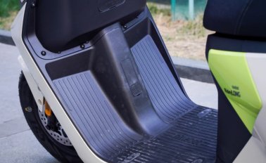 九号电动车F2z 110颜值高、配置强,轻松玩转多元化用车场景