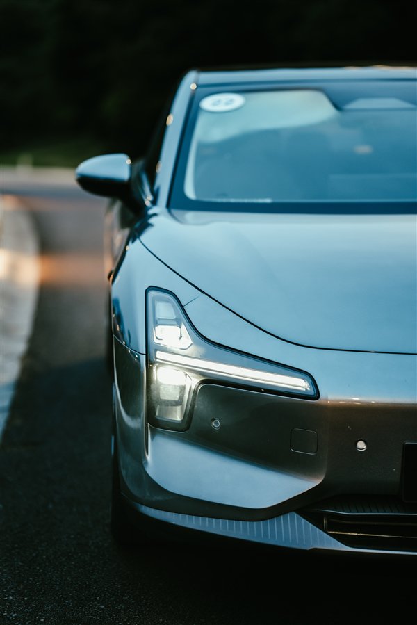 起售不超13.59万元!小鹏MONA M03全车官图公布:同级颜值最顶