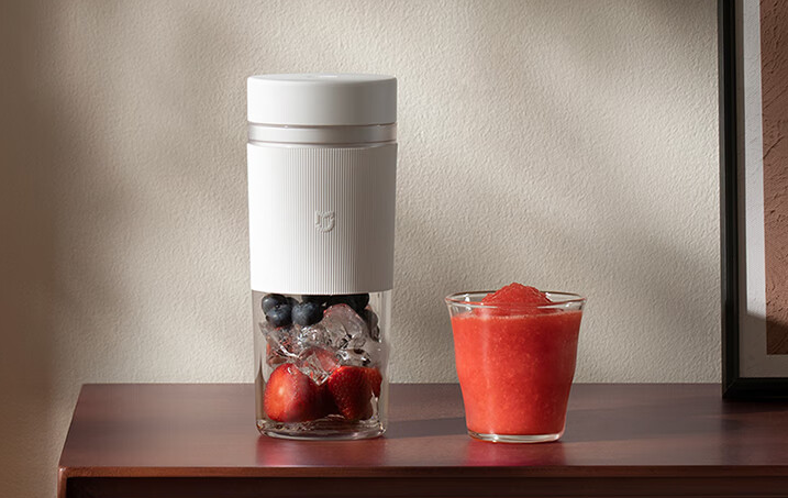 小米米家随行便携榨汁杯 2 开售：满电可榨 12 次、可碎冰，售价 99 元