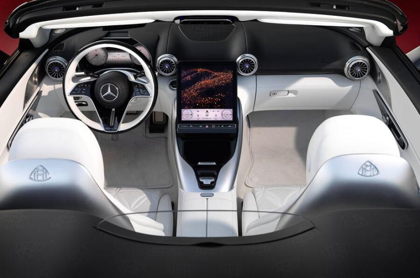 迈巴赫首款敞篷跑车 SL 680 Monogram 发布,搭载 4.0L 双涡轮 V8 发动机