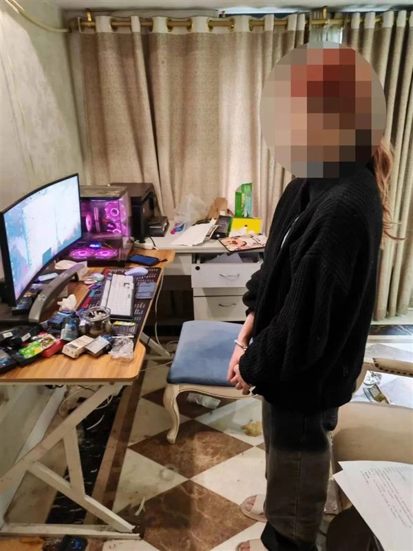 大快人心!腾讯《穿越火线》全链条击破外挂发卡平台:9人落网