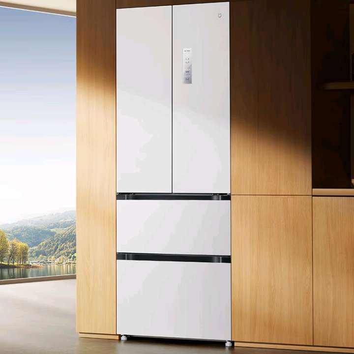 上市价 3499 元:小米 439L 法式冰箱 2995.8 元京东直降