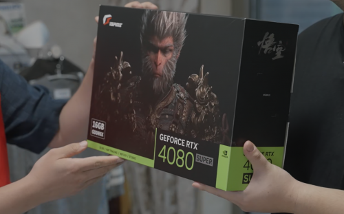 全球首位收到黑神话悟空实体版玩家诞生 京东送出七彩虹4080 SUPER联名显卡等大礼