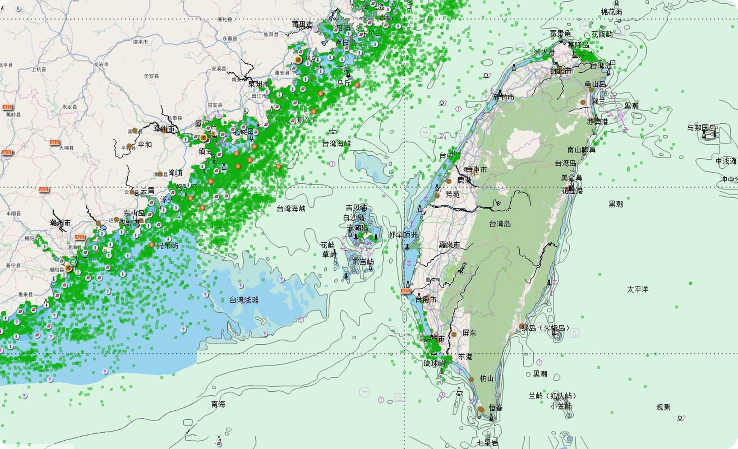 △台湾海峡航行船舶实时分布情况(绿点代表正在台湾海峡航行的船只)