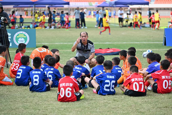 第五届“中国足球发展基金会杯”中国城市少儿足球联赛冠军营（总决赛）圆满落幕