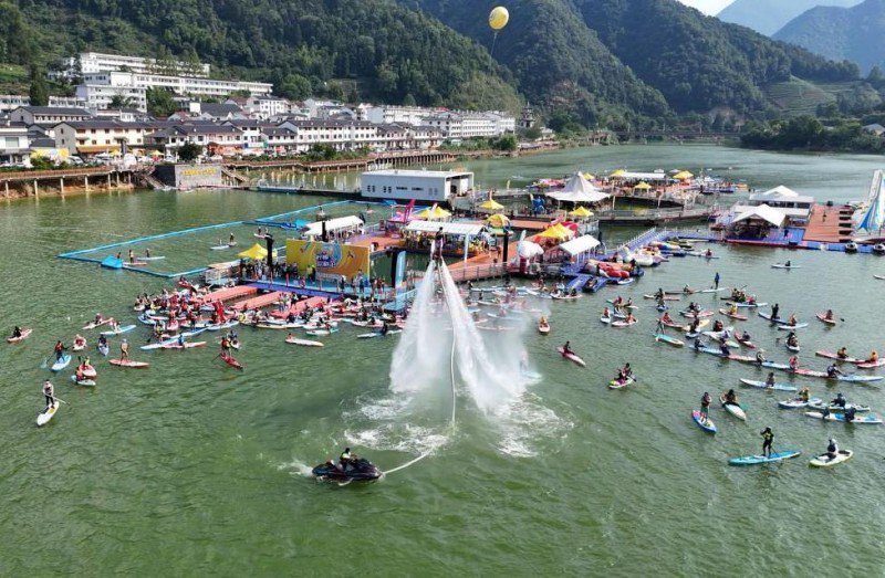 中国第一届柠檬桨板节胜利闭幕,创造世界纪录,推动行业发展