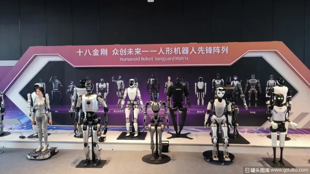 人形机器人,距离“转正上岗”还差几步?