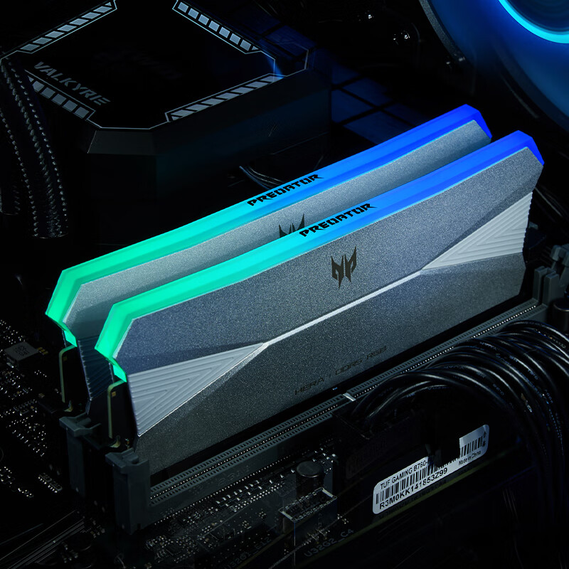 16G x 2 套条 868 元,宏碁掠夺者 DDR5 6400MHz 台式机内存条上架