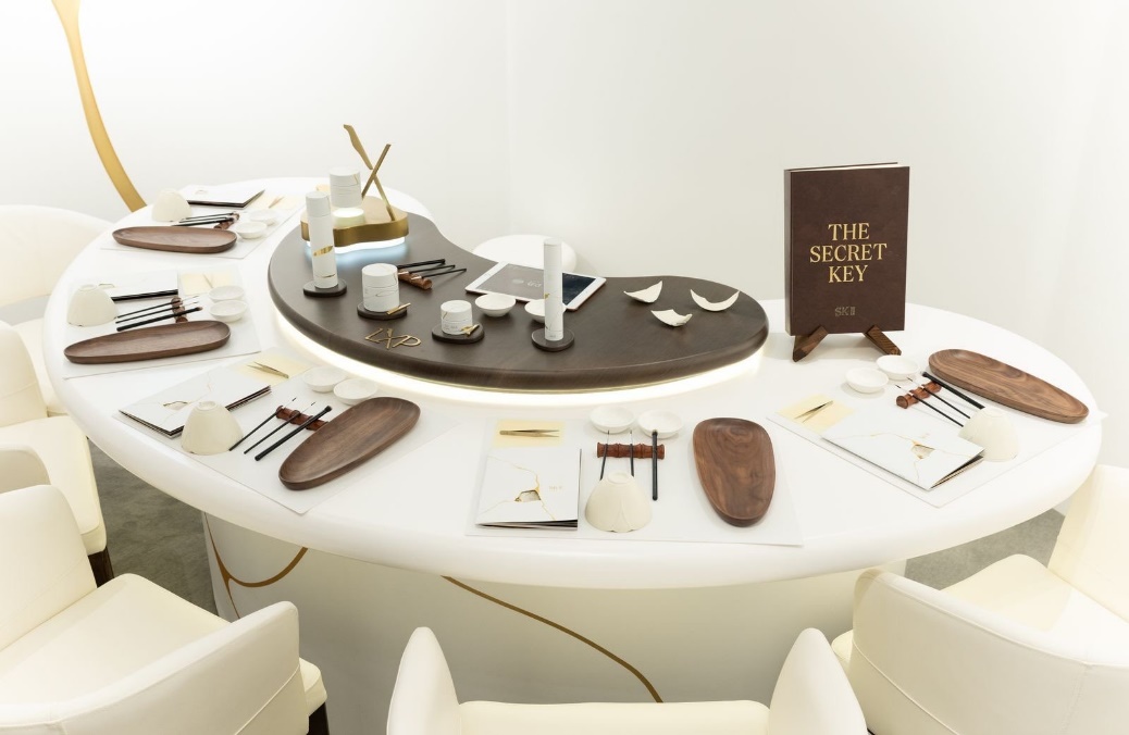 SK-II 全新LXP 匠心系列上市，首场沉浸式五感新品发布体验“PITERA与时为友”与你共赴匠心艺境