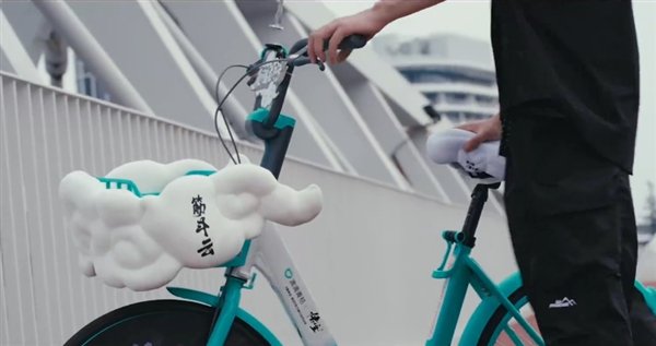 滴滴青桔X《黑神话:悟空》联名筋斗云车来了:明天起随游戏登陆全国