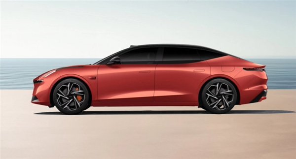 搭载路特斯同款高阶智驾方案!领克Z10:上市交付即支持全国高速NOA