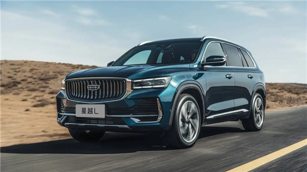 吉利星越L货车压顶测试翻车！A柱都干塌了  还敢说完好