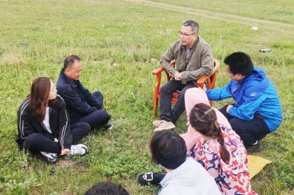 瑞派明星医生:拯救特殊“心理疗愈师”,给予宠主深厚情绪价值需求