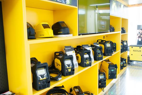 伊萨亮相埃森展,120年辉煌品质引领焊接新时代