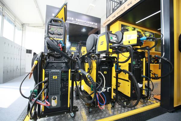 伊萨亮相埃森展,120年辉煌品质引领焊接新时代