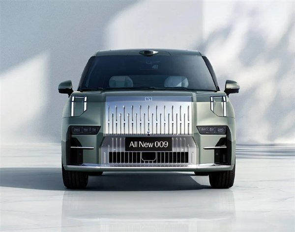 极氪009用户画像公布:近50%年收入百万以上 8成来自BBA保时捷车主