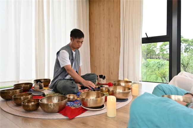 国内首个自然艺术疗愈营地落地南太湖