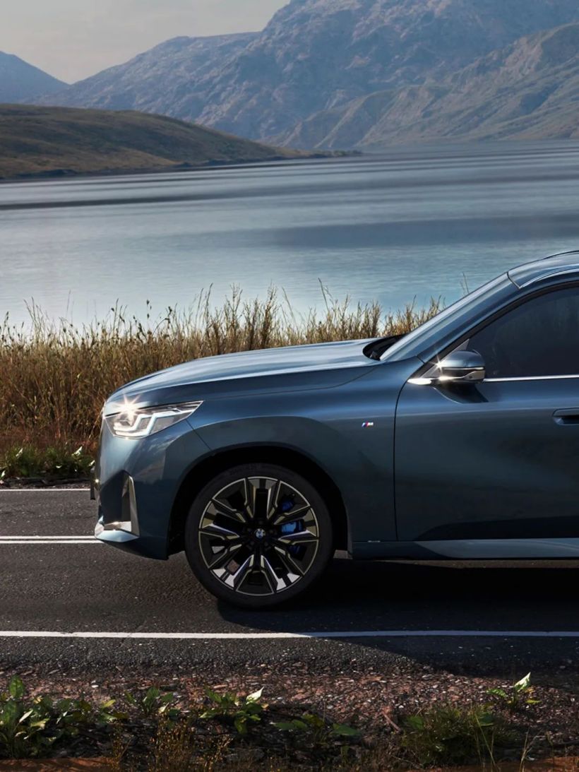 全新宝马 X3 长轴距版更多官图公布,2024 成都车展迎全球首秀